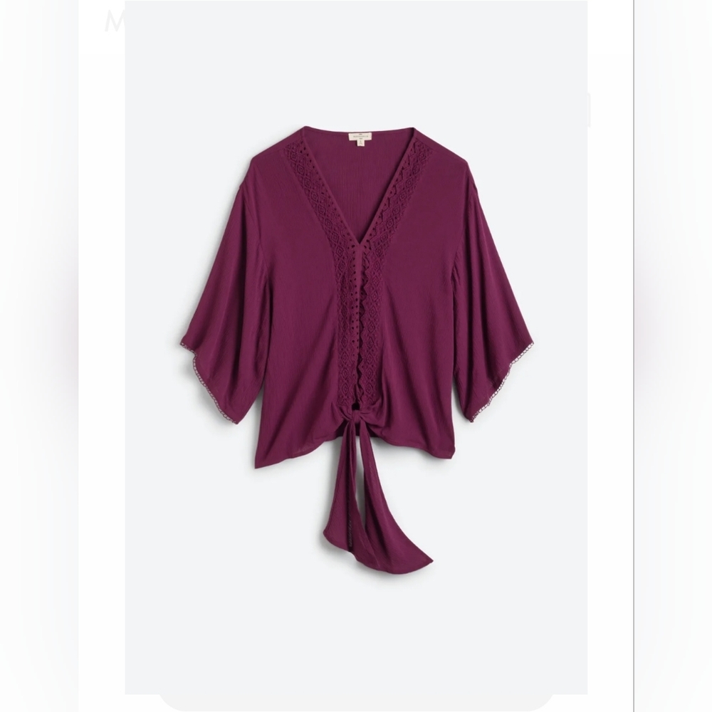 MASON & BELLE Minee Crochet Trim Tie-Front Top